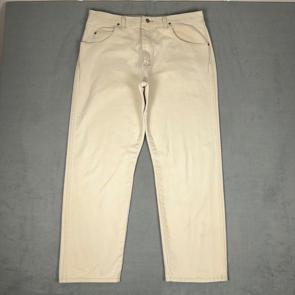 Vintage 90s Wrangler Rugged Wear Relaxed Fit Jeans Cream‎ Off White 36x30